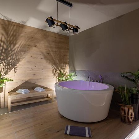 Апартаменти Noho Boutique , Premium Living Dikeou 8 Афіни Екстер'єр фото