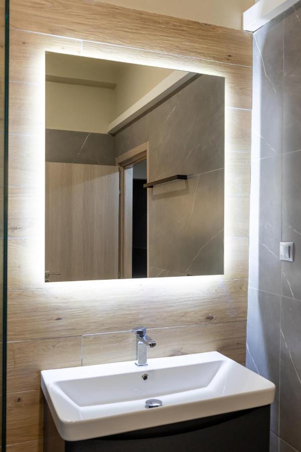 Апартаменти Noho Boutique , Premium Living Dikeou 8 Афіни Екстер'єр фото